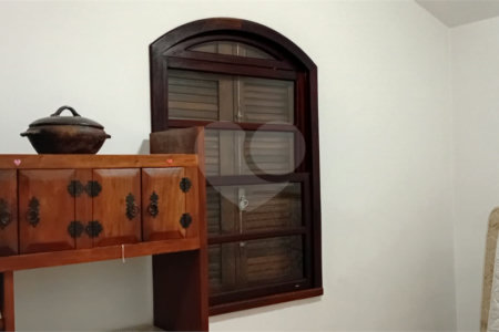 Casa à venda com 4 quartos, sendo 2 suítes,  em Vila Sônia, São Paulo, SP