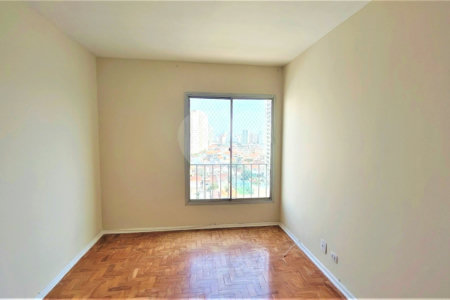 APARTAMENTO 1 DORMITÓRIO COM VAGA