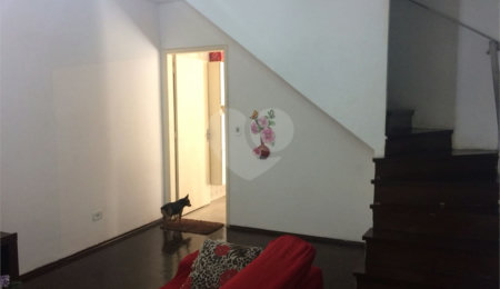 Casa à venda com 4 quartos em Jardim Aida, Guarulhos, SP