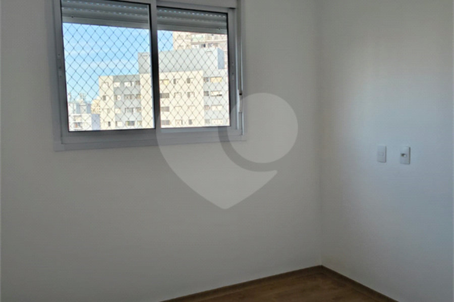 Apartamento à venda com 2 quartos em Vila Guarani, São Paulo, SP