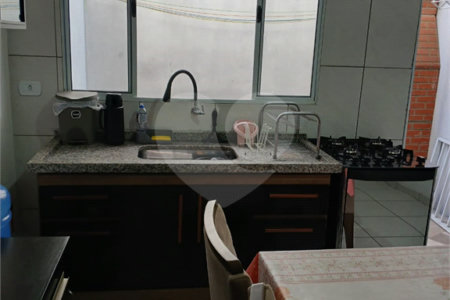 Casa à venda com 2 quartos no condomínio Pátio Boulevard, Poá - SP