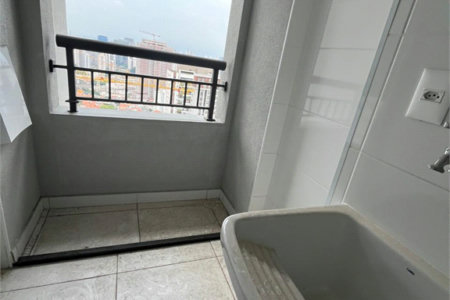 Apartamento à venda com 1 quarto em Santo Amaro, São Paulo, SP