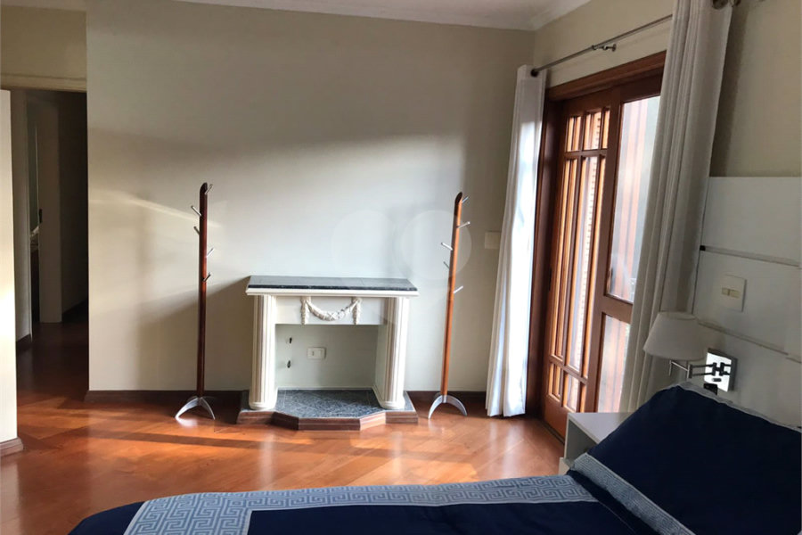 Casa à venda com 3 suítes no condomínio Parque Imperial da Cantareira, Mairiporã - SP