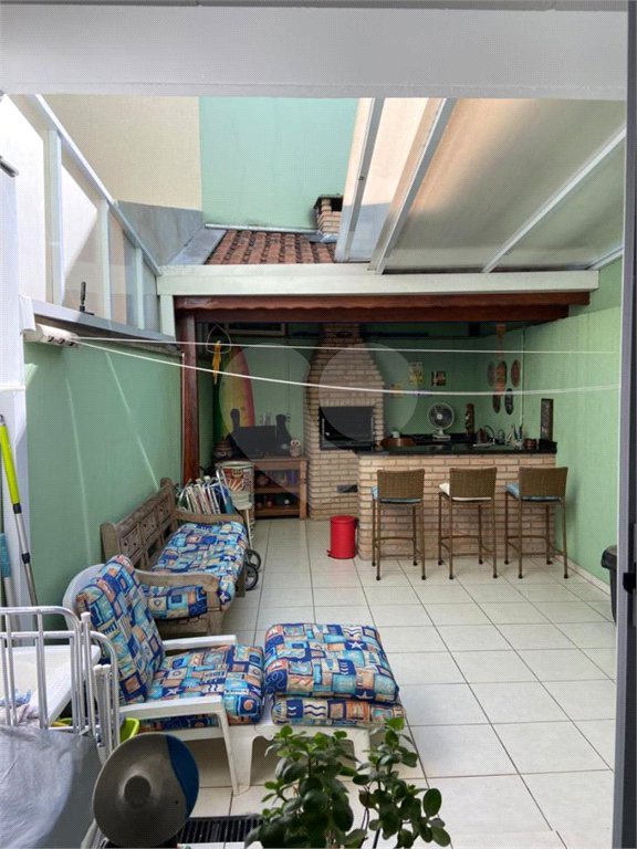 Sobrado à venda com 3 suítes em Vila Mariza Mazzei, São Paulo, SP