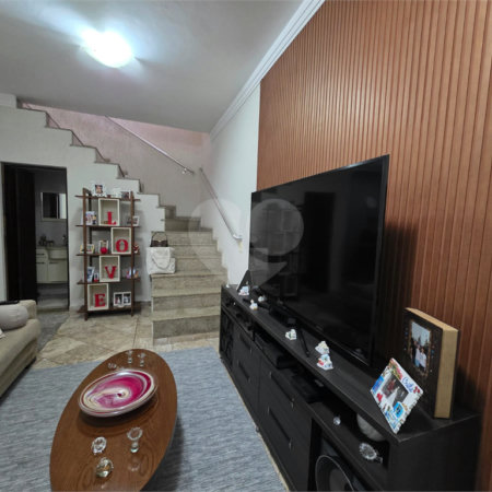 Sobrado à venda com 6 quartos, sendo 3 suítes, em Santa Teresinha, São Paulo, SP