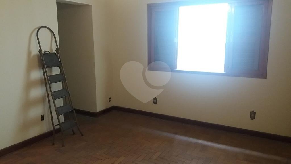Sobrado à venda com 3 quartos, sendo 1 suíte, em Santa Terezinha, São Paulo, SP