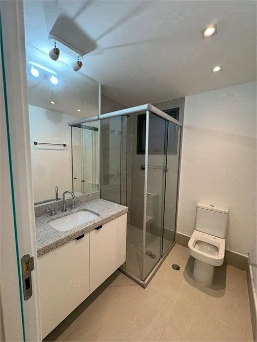 Apartamento para alugar com 3 quartos, sendo 2 suítes,  em Pinheiros, São Paulo, SP