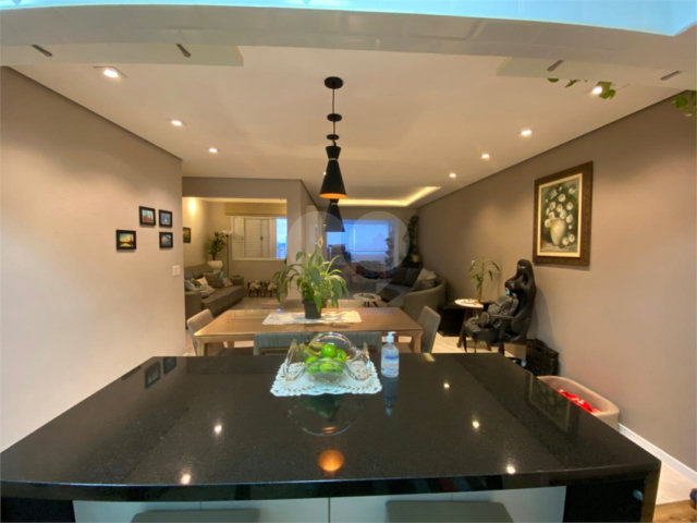 Apartamento à venda com 2 quartos, sendo 1 suíte,  em Vila Paulicéia, São Paulo, SP