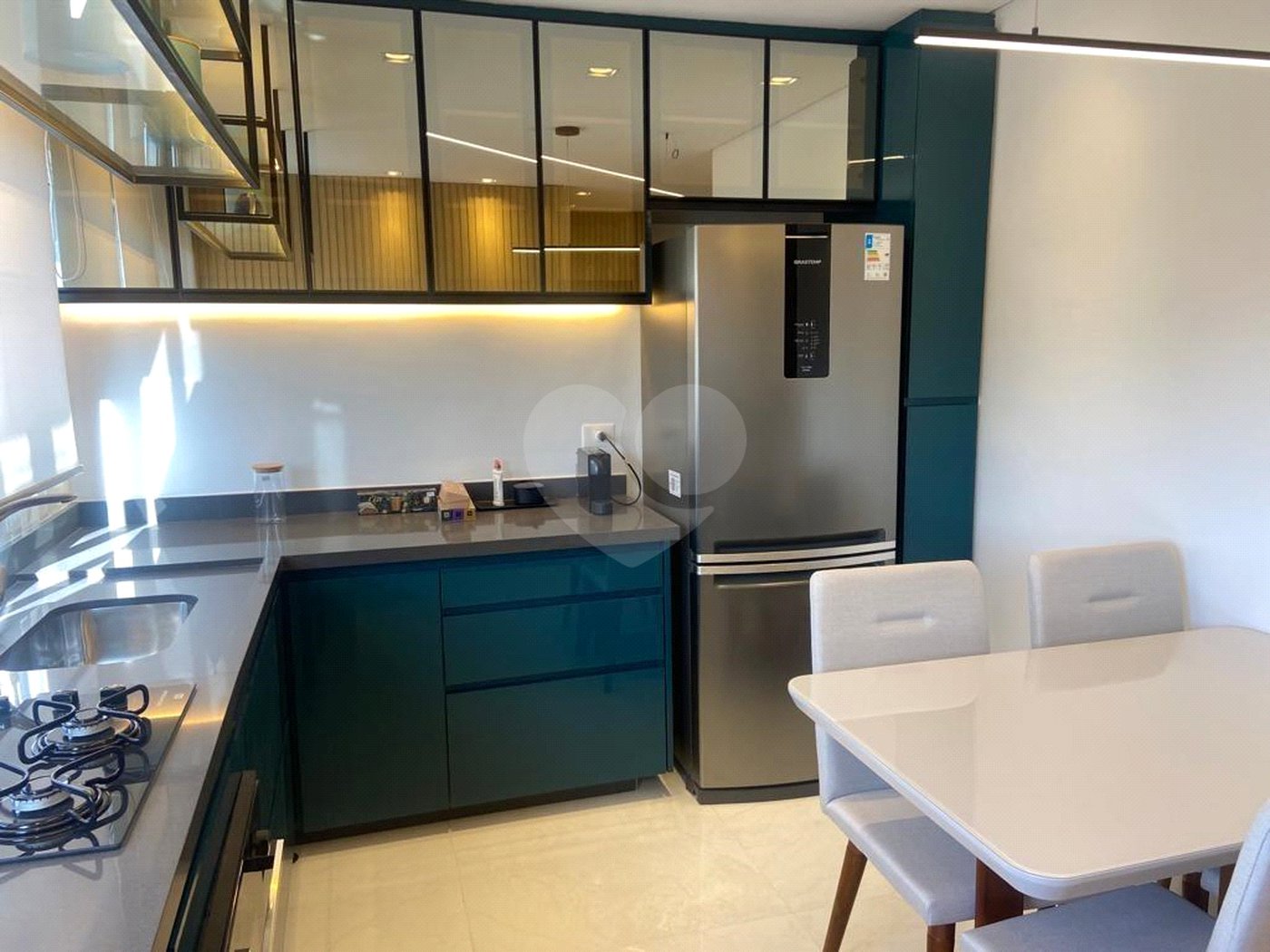 Apartamento à venda com 2 quartos em Vila Mazzei, São Paulo, SP
