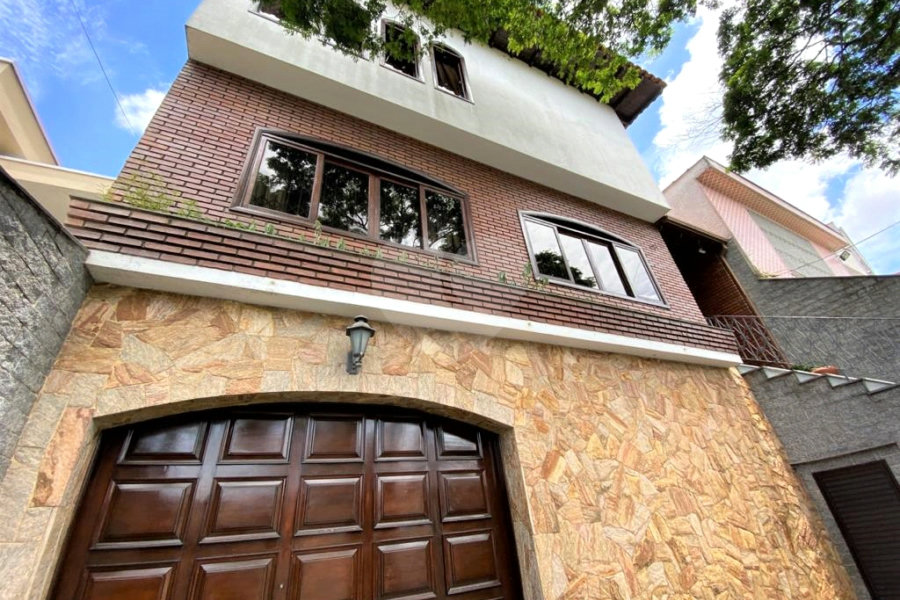 Sobrado à venda com 3 suítes em Jardim França, São Paulo, SP