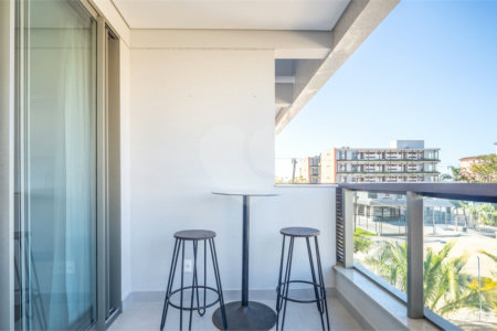 Apartamento à venda com 3 suítes em Jurerê, Florianópolis, SC