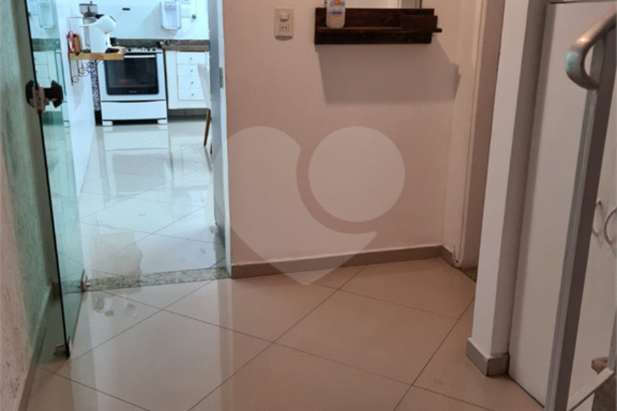 Sobrado à venda com 5 quartos, sendo 2 suítes, em Vila Guilherme, São Paulo, SP