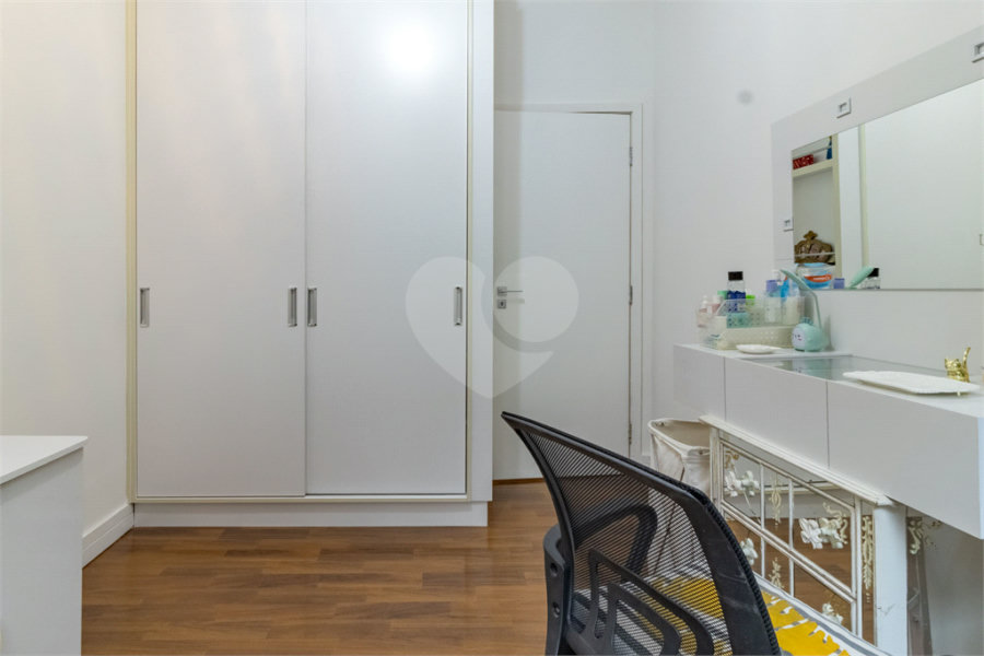 Casa à venda com 3 quartos, sendo 1 suíte, em Jardim Paulistano, São Paulo, SP