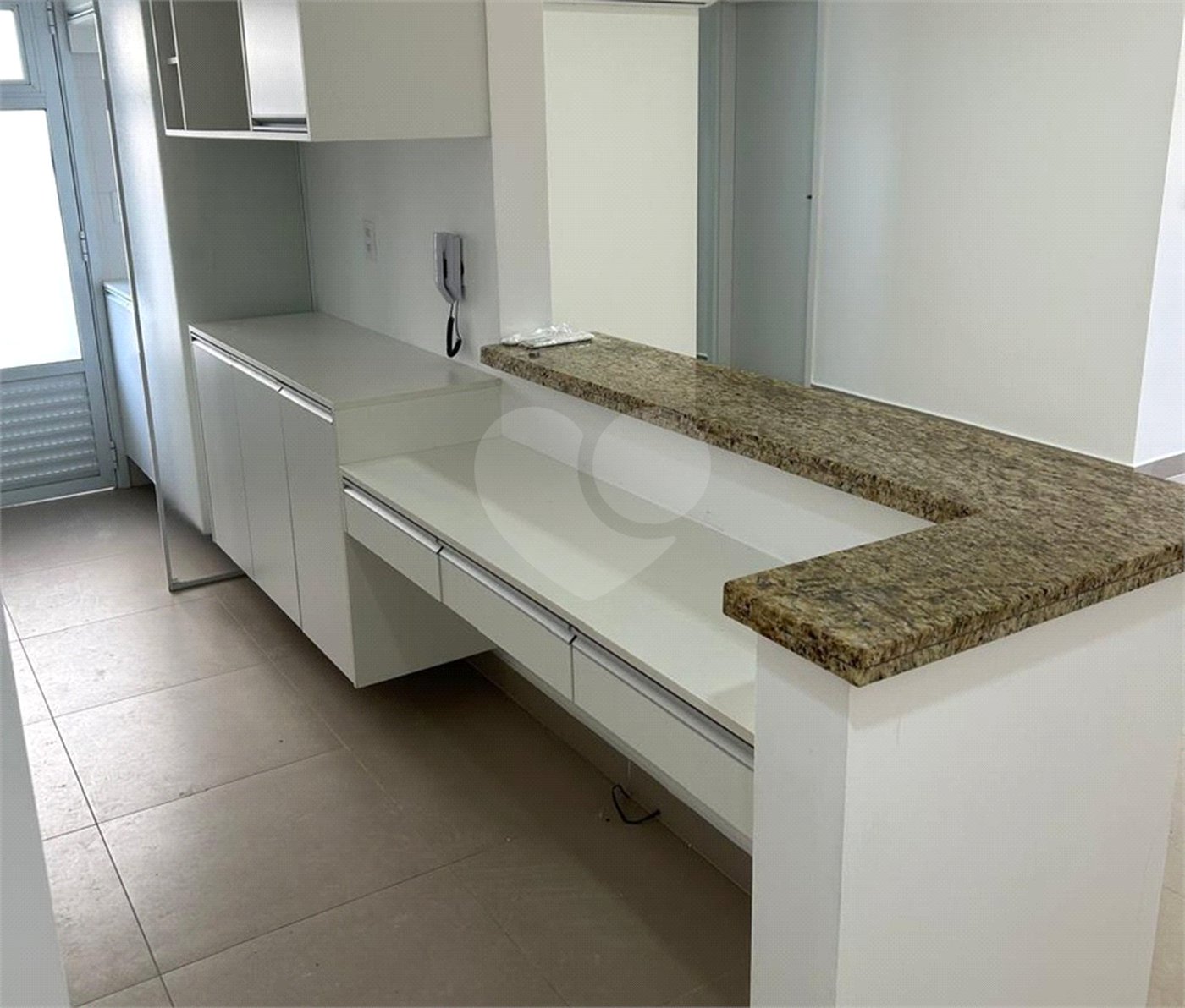 Apartamento para alugar com 3 quartos, sendo 1 suíte, em Parque Campolim, Sorocaba, SP