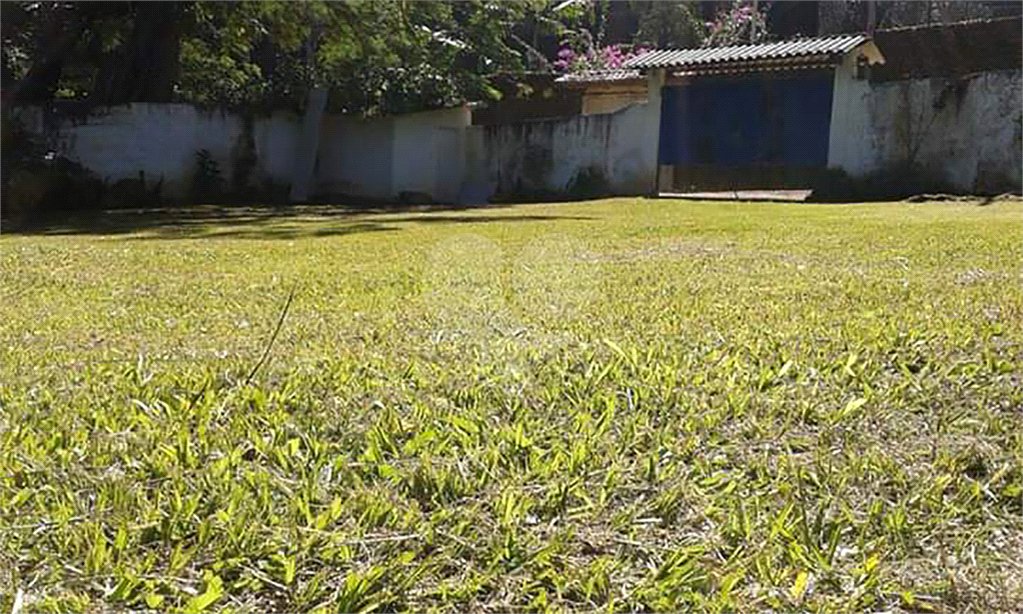 Chácara à venda com 8 quartos em Loteamento Chácara Val Paraiso, Atibaia, SP