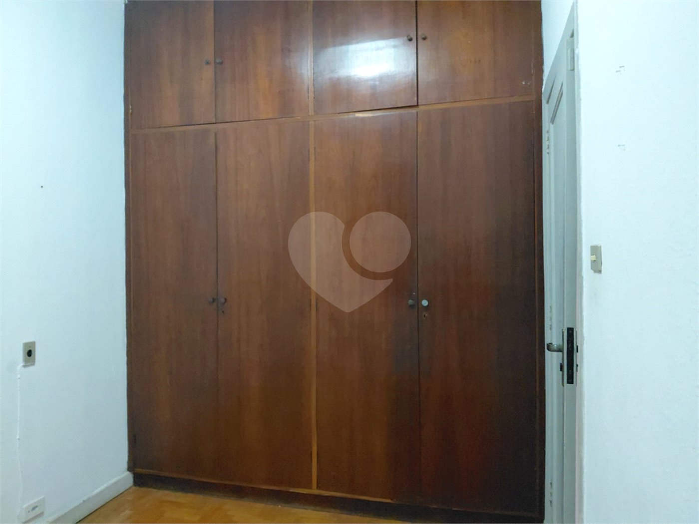 Sobrado à venda com 2 quartos em Vila Ipojuca, São Paulo, SP