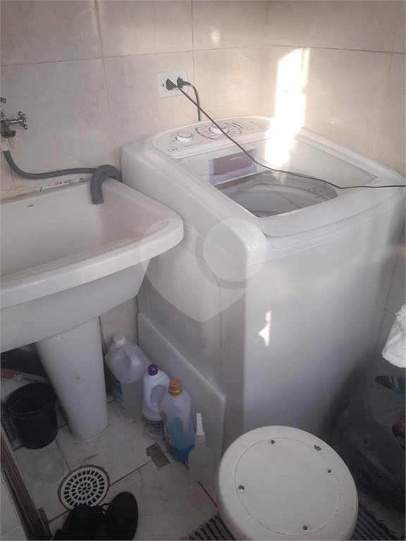 Apartamento à venda com 2 quartos em Cidade Tiradentes, São Paulo, SP