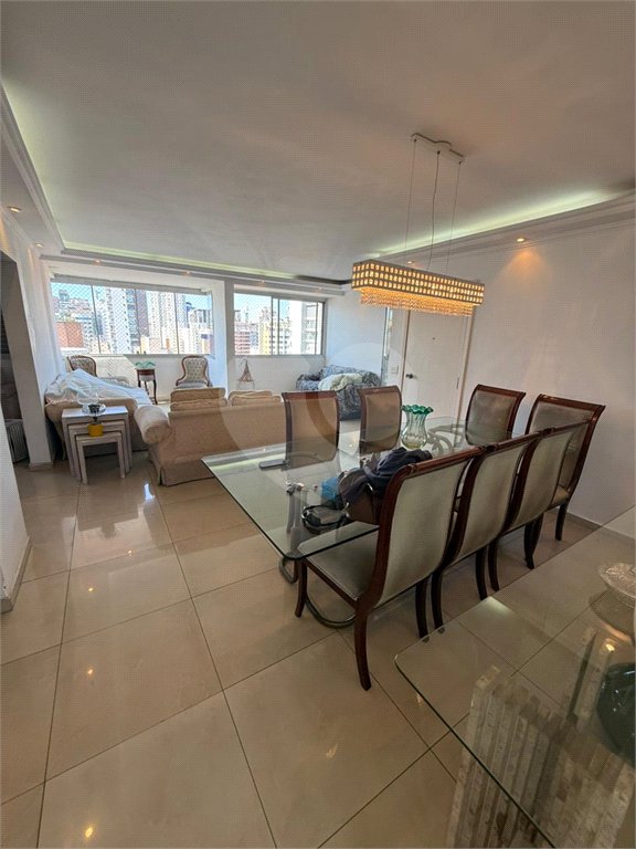 Apartamento à venda com 4 quartos, sendo 1 suíte, em Indianópolis, São Paulo, SP