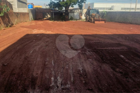 Terreno à venda em Jardim Jóquei Clube, Ribeirão Preto, SP