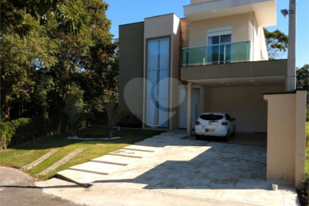 Casa à venda com 3 suítes no condomínio Aruã Ecopark Lagos, Mogi das Cruzes - SP