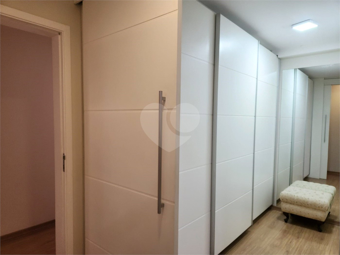 Apartamento à venda com 4 suítes em Granja Julieta, São Paulo, SP