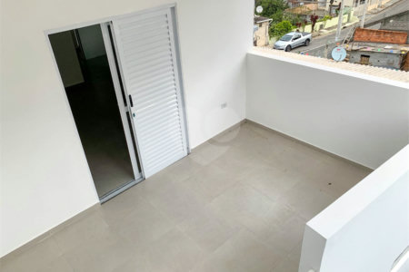 Sobrado à venda com 3 quartos, sendo 2 suítes, em Vila Granada, Mairinque, SP