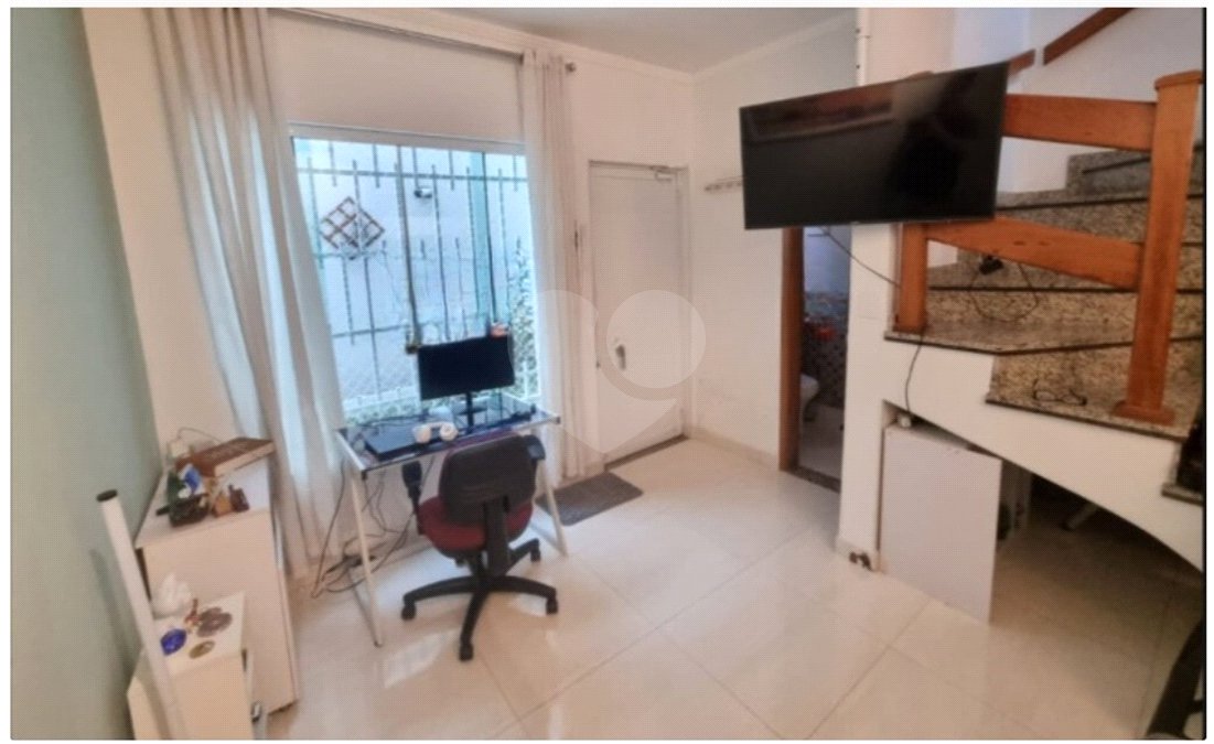 Casa à venda com 2 suítes em Parada Inglesa, São Paulo, SP