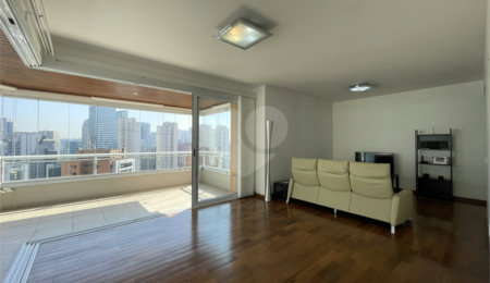 Apartamento à venda com 4 suítes em Brooklin, São Paulo, SP