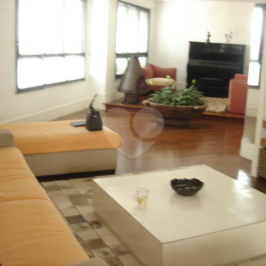 Apartamento à venda com 4 quartos, sendo 2 suítes, em Santa Teresinha, São Paulo, SP