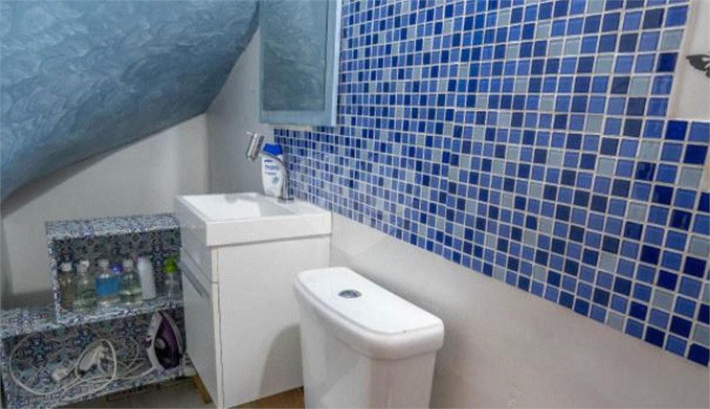 Casa à venda com 2 quartos, sendo 1 suíte, no condomínio Tulipa 3, São Paulo - SP