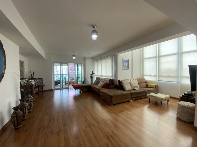 Apartamento à venda com 4 suítes em Santana, São Paulo, SP
