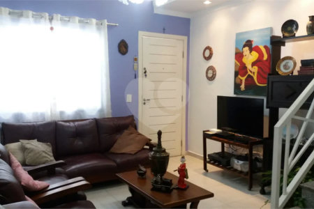 Casa à venda com 2 suítes no condomínio Residencial Taormina, São Paulo - SP