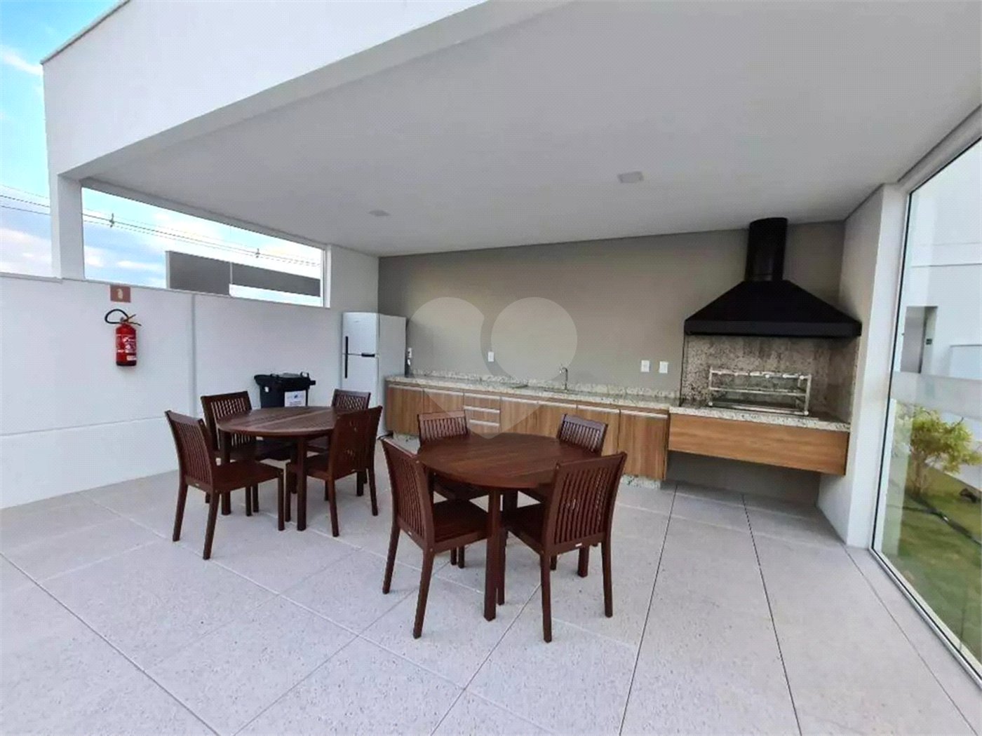 Apartamento à venda com 3 quartos, sendo 1 suíte,  em Parque Campolim, Sorocaba, SP