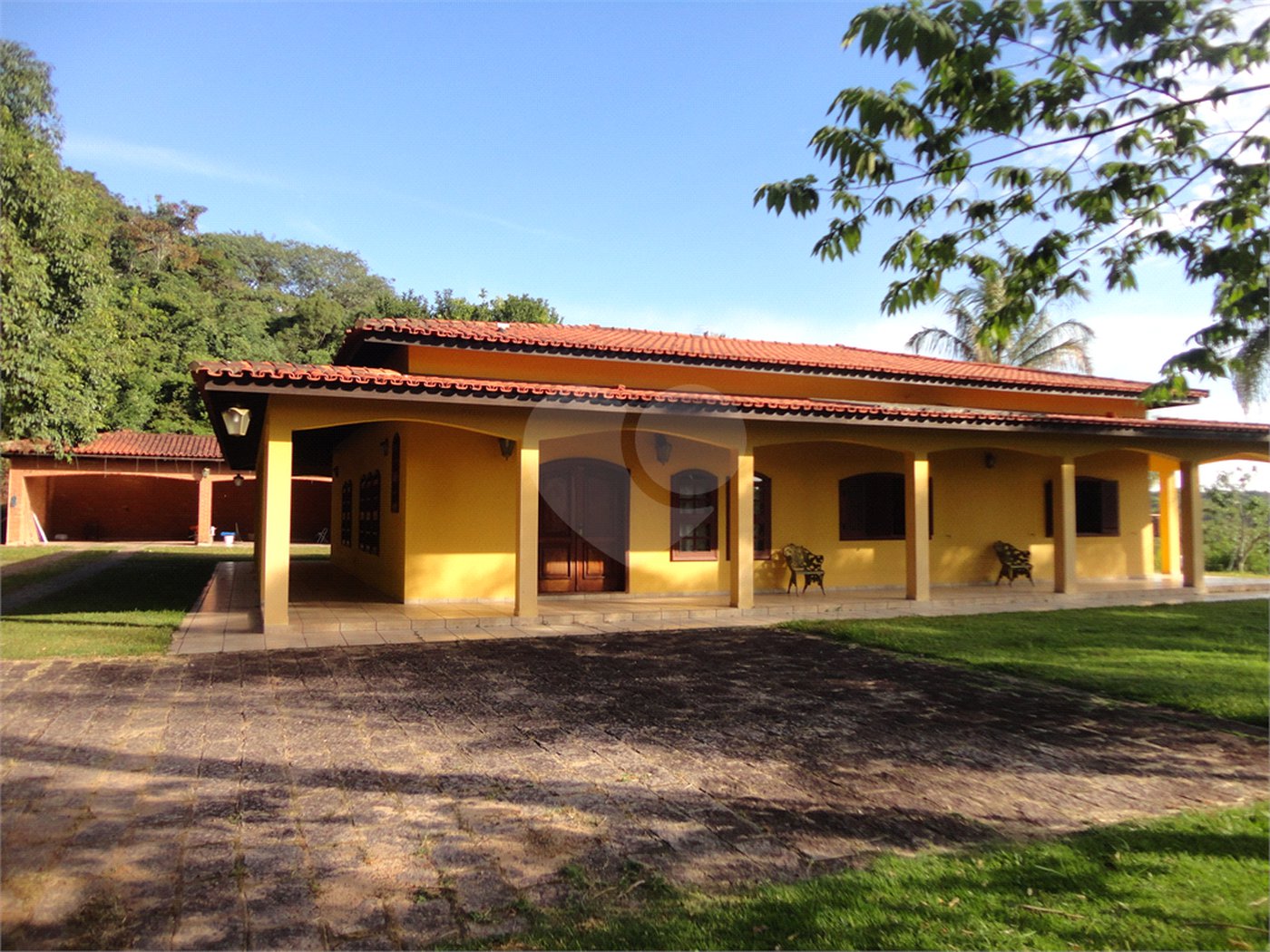 Chácara à venda com 4 suítes em Monte Alegre, Vinhedo, SP