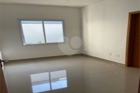 Casa à venda com 3 suítes no condomínio Residencial Viena, Indaiatuba - SP