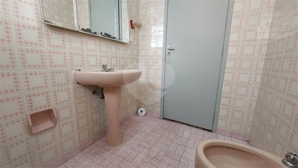 Sobrado à venda ou para alugar com 3 quartos, sendo 2 suítes,  em Vila Mascote, São Paulo, SP