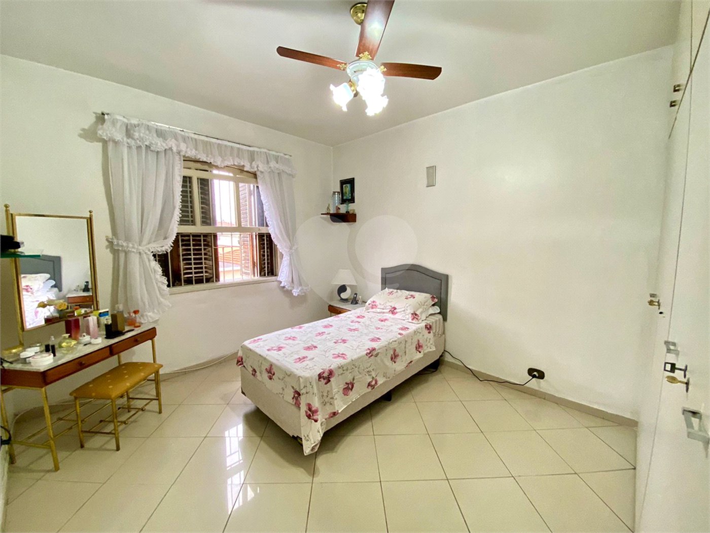 Sobrado à venda com 3 quartos, sendo 1 suíte, em Cupecê, São Paulo, SP