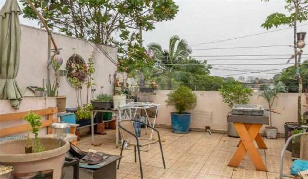 Sobrado à venda com 3 quartos, sendo 1 suíte,  em Jardim Monte Kemel, São Paulo, SP