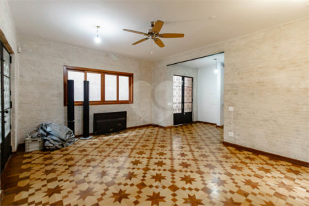 Casa à venda com 3 quartos, sendo 2 suítes, em Jardim América, São Paulo, SP