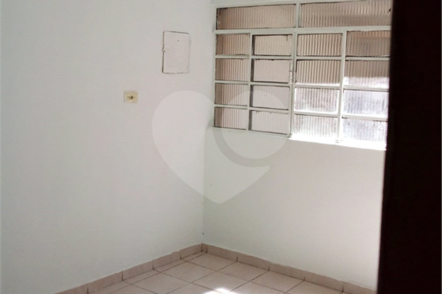 Sobrado à venda com 1 quarto em Tremembé, São Paulo, SP