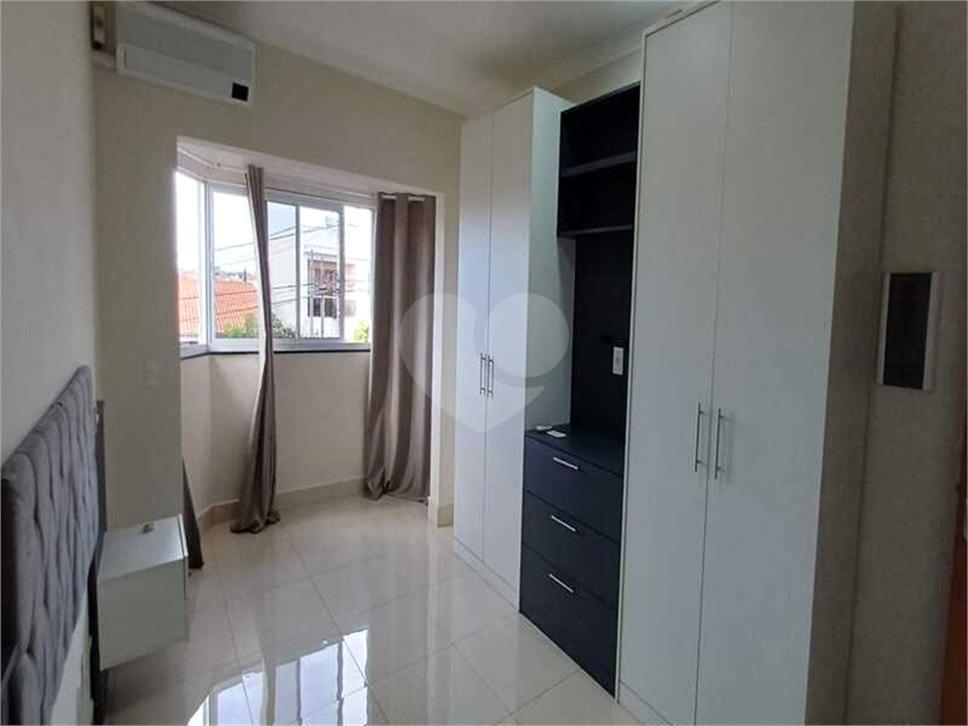 Sobrado à venda com 3 suítes em Residencial Monte Verde, Indaiatuba, SP