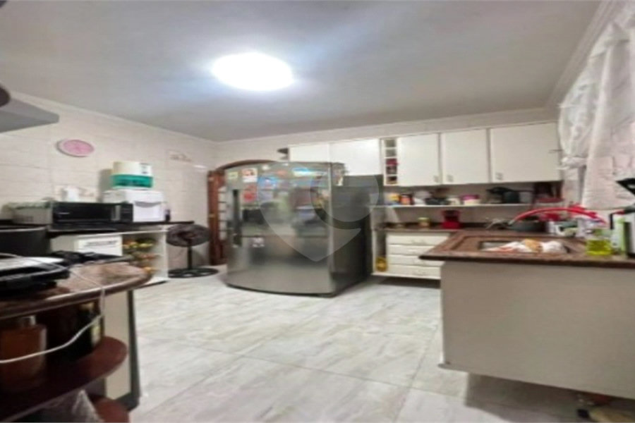 Sobrado à venda com 3 quartos, sendo 1 suíte, em Tremembé, São Paulo, SP