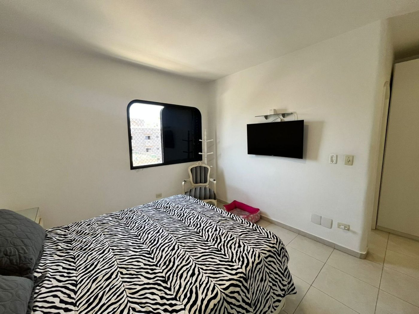 Apartamento com 3 dormitórios à venda, 120 m² por R$ 930.000,00 - Balneário Cidade Atlântica - Guarujá/SP