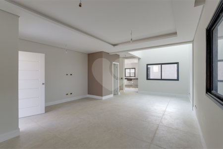 Casa à venda com 4 suítes no condomínio Reserva Robélia, São Paulo - SP