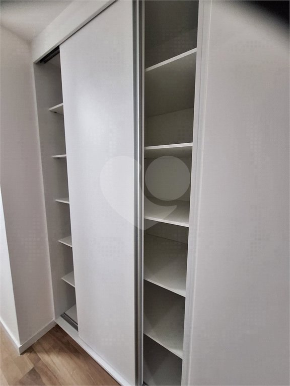 Apartamento à venda com 3 suítes em Vila Anastácio, São Paulo, SP