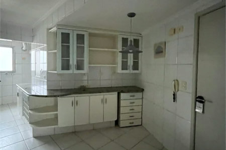 Apartamento à venda com 3 quartos, sendo 1 suíte, em Bela Aliança, São Paulo, SP