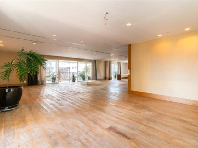 Apartamento à venda com 2 suítes em Itaim Bibi, São Paulo, SP