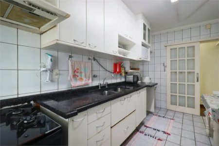 Apartamento à venda com 4 quartos, sendo 2 suítes,  em Fazenda Morumbi, São Paulo, SP