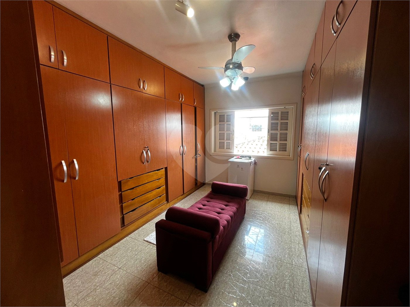 Casa à venda com 6 quartos, sendo 3 suítes, no Centro, Itapetininga, SP