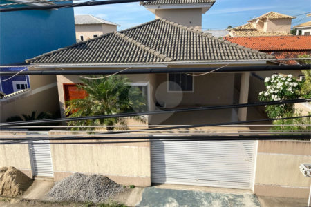 Casa à venda com 3 quartos, sendo 1 suíte, em Peró, Cabo Frio, RJ